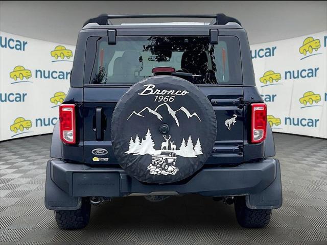 2021 Ford Bronco Base