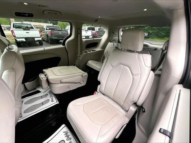 2021 Chrysler Pacifica Touring L AWD