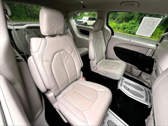 2021 Chrysler Pacifica Touring L AWD