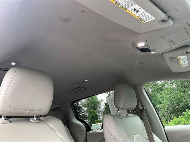 2021 Chrysler Pacifica Touring L AWD