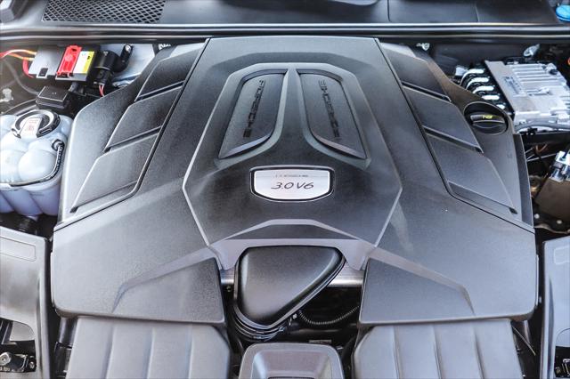 2021 Porsche Cayenne Coupe AWD