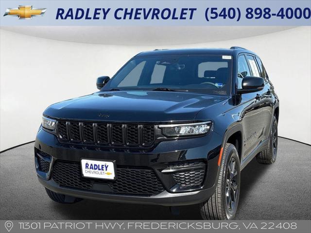 2025 Jeep Grand Cherokee Altitude 4x4 for sale in Fredericksburg, VA