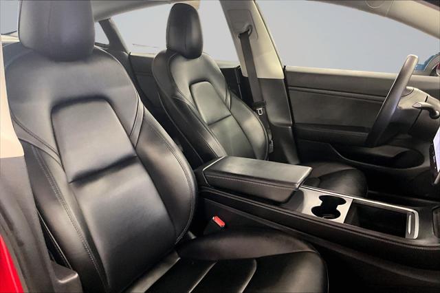 2021 Tesla Model 3 Standard Range Plus Rear-Wheel Drive