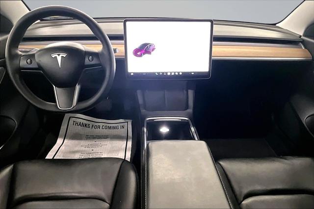 2021 Tesla Model 3 Standard Range Plus Rear-Wheel Drive