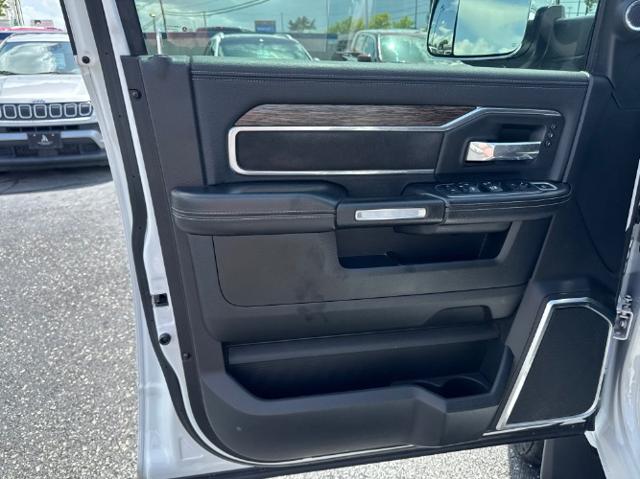 2019 Ram 2500 Laramie Crew Cab 4x4 6'4" Box