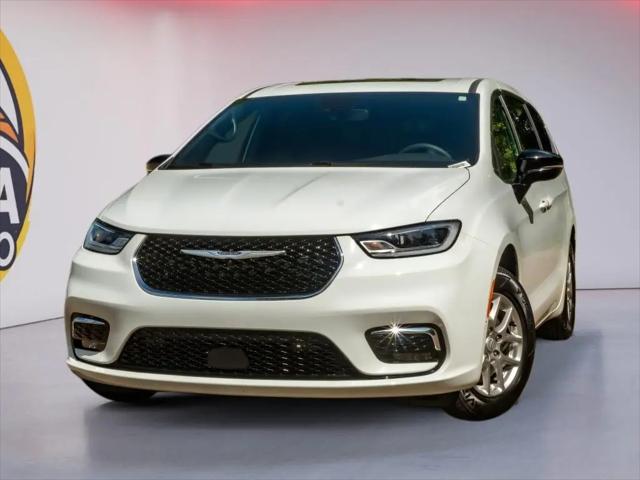 2025 Chrysler Pacifica Select for sale in Hernando, MS