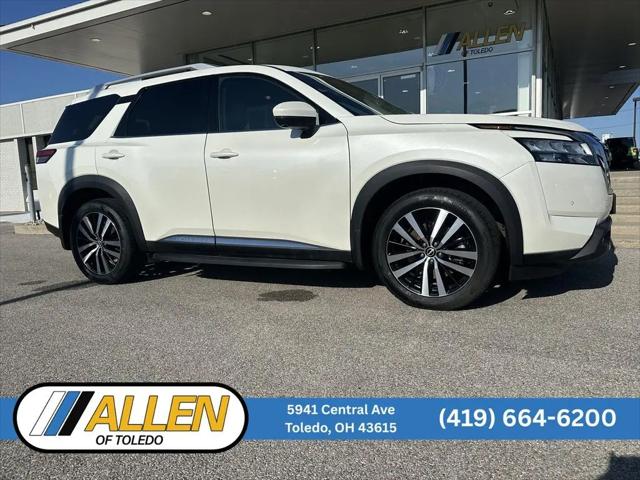 2023 Nissan Pathfinder Platinum 4WD for sale in Toledo, OH