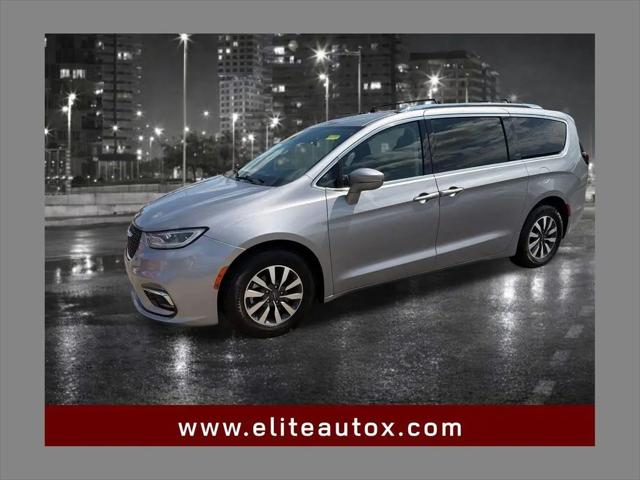 2021 Chrysler Pacifica Touring L for sale near Huber Heights, OH