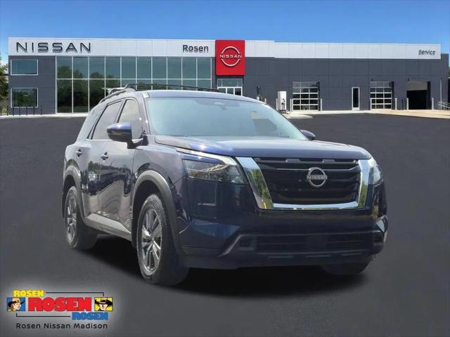 2025 Nissan Pathfinder SV 4WD for sale in Madison, WI