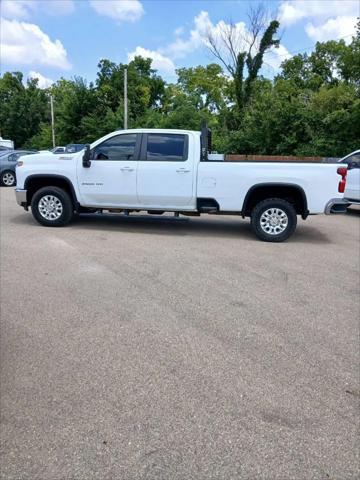 2023 Chevrolet Silverado 2500HD 4WD Crew Cab Long Bed LT for sale in Topeka, KS
