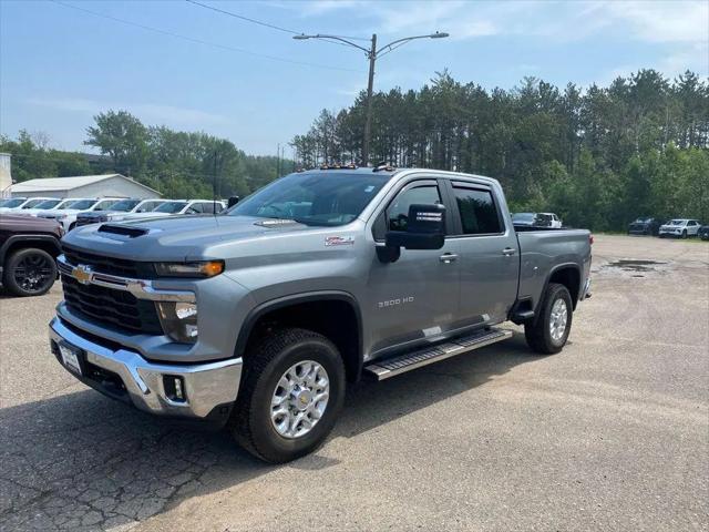 2025 Chevrolet Silverado 3500HD 4WD Crew Cab Standard Bed LT for sale in Hibbing, MN