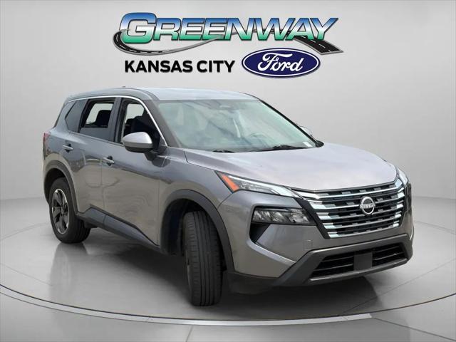 2024 Nissan Rogue SV FWD for sale in Raytown, MO