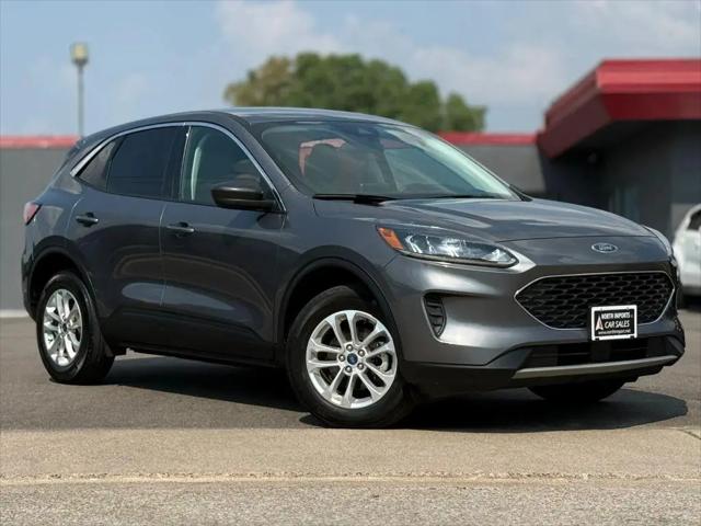 2022 Ford Escape SE Hybrid for sale in Burnsville, MN
