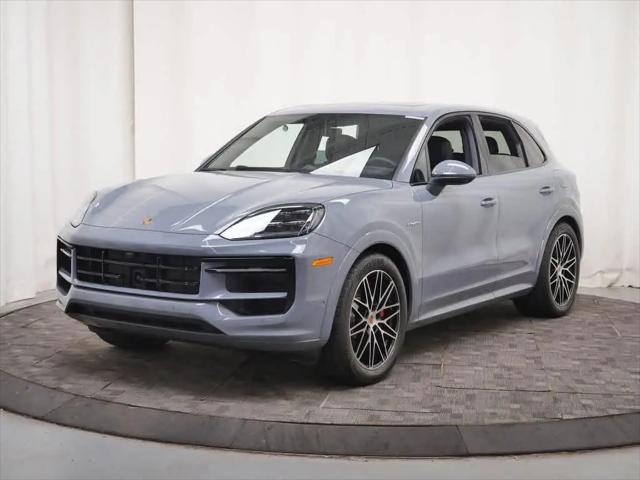 2026 Porsche Cayenne E-Hybrid S for sale in Golden Valley, MN