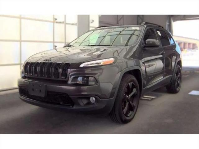 2016 Jeep Cherokee Altitude for sale in East Dubuque, IL