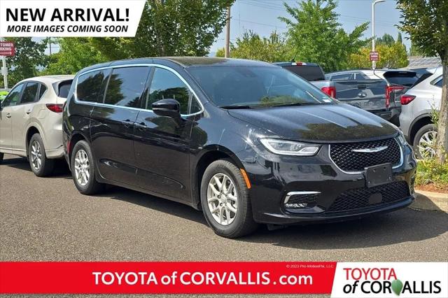 2025 Chrysler Pacifica Select for sale in Corvallis, OR