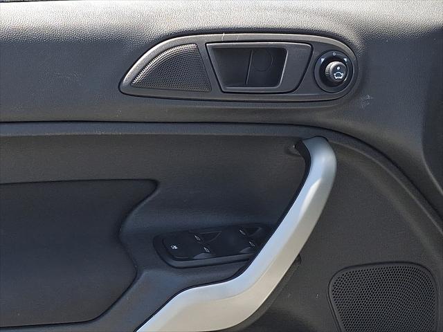 2012 Ford Fiesta SE