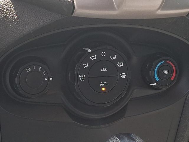 2012 Ford Fiesta SE
