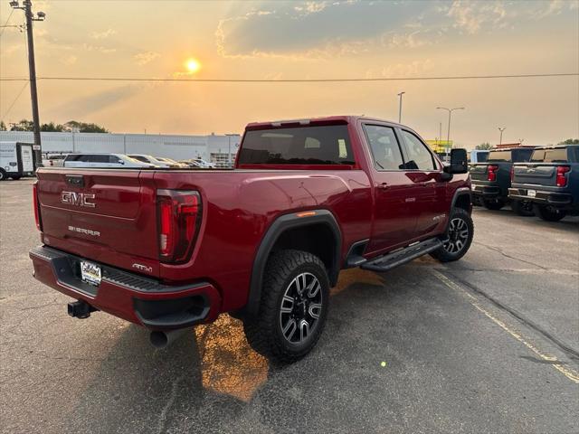 2023 GMC Sierra 2500HD 4WD Crew Cab Standard Bed AT4