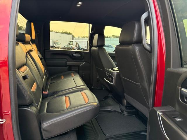 2023 GMC Sierra 2500HD 4WD Crew Cab Standard Bed AT4