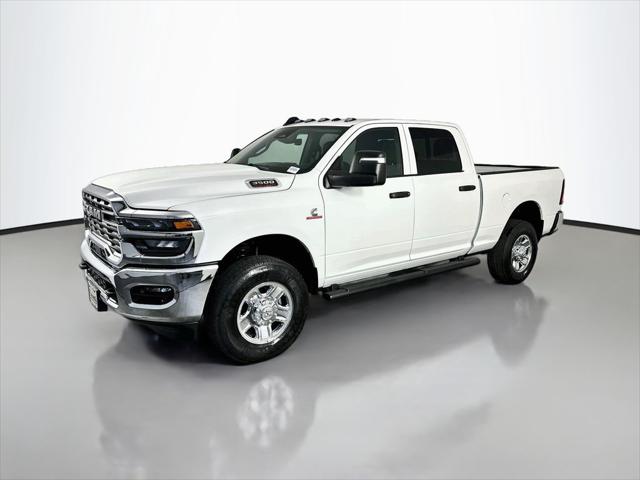 2026 RAM Ram 3500 RAM 3500 TRADESMAN CREW CAB 4X4 64 BOX