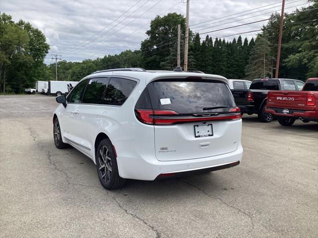 2027 Chrysler Pacifica Pinnacle