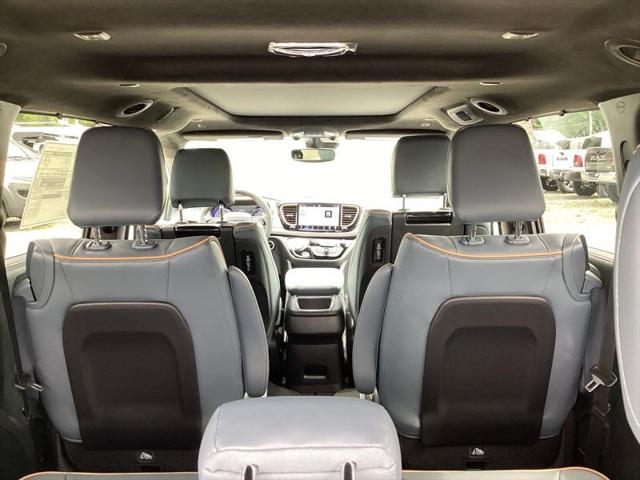 2027 Chrysler Pacifica Pinnacle