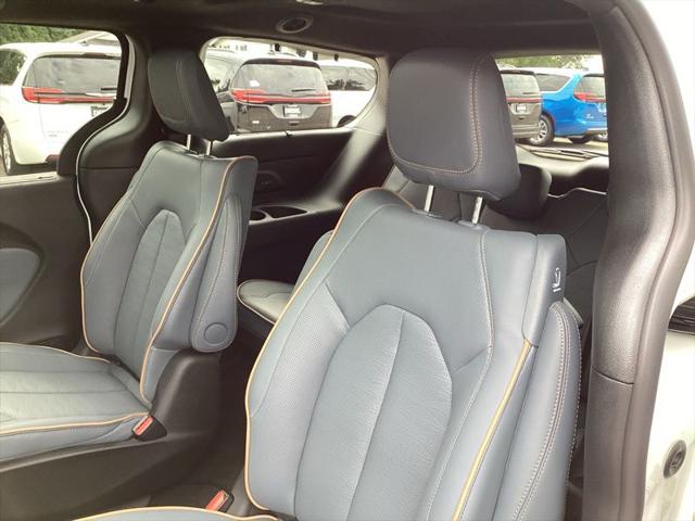 2027 Chrysler Pacifica Pinnacle