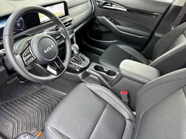 2025 Kia Seltos EX