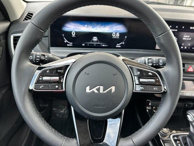 2025 Kia Seltos EX