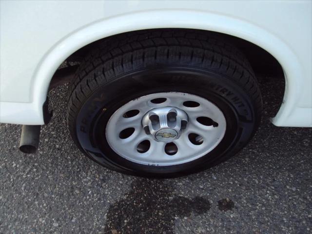 2013 Chevrolet Express LS