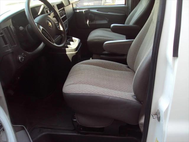 2013 Chevrolet Express LT