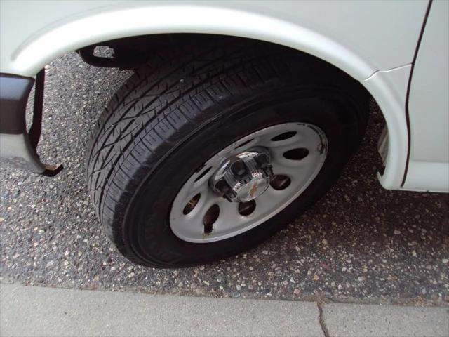 2013 Chevrolet Express LT