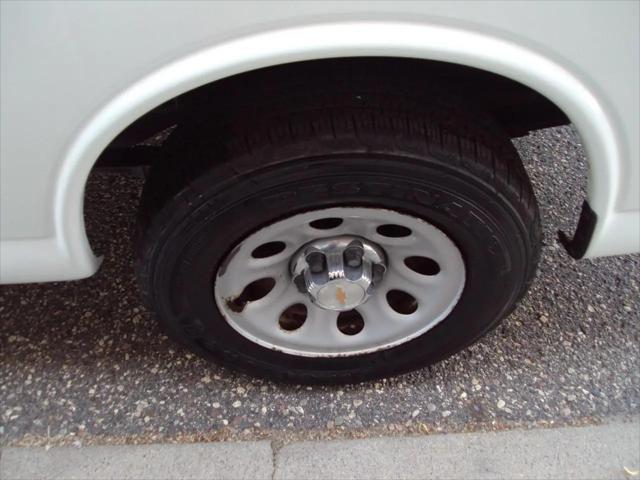 2013 Chevrolet Express LT