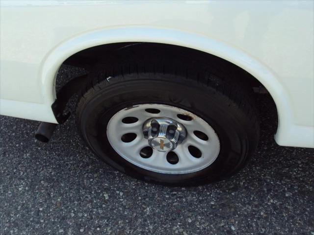 2013 Chevrolet Express LT