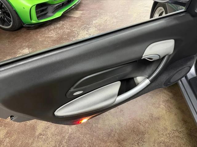 2004 Porsche Boxster S