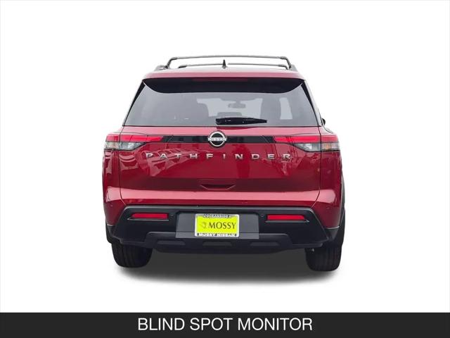2026 Nissan Pathfinder SV