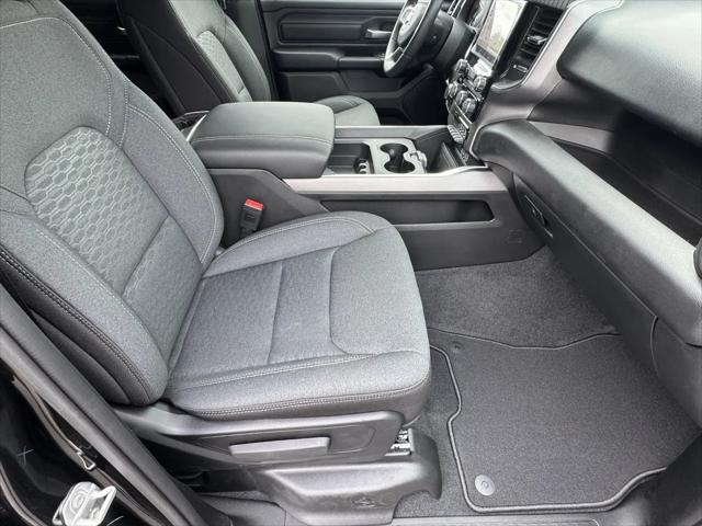 2026 Ram 1500 Express Crew Cab 4x4 57 Box