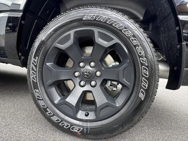 2026 Ram 1500 Express Crew Cab 4x4 57 Box