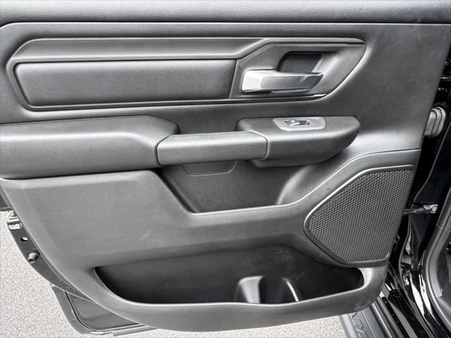2026 Ram 1500 Express Crew Cab 4x4 57 Box