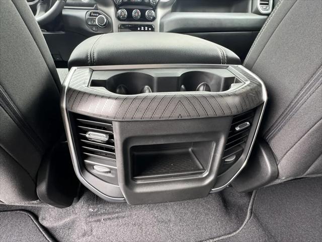 2026 Ram 1500 Express Crew Cab 4x4 57 Box