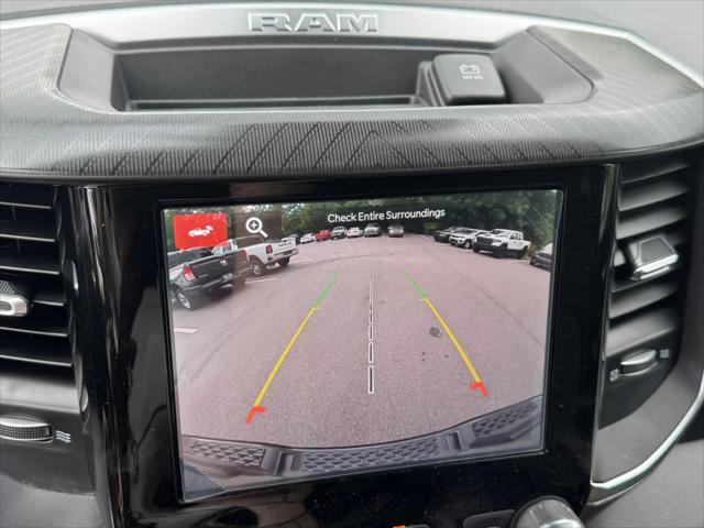 2026 Ram 1500 Express Crew Cab 4x4 57 Box