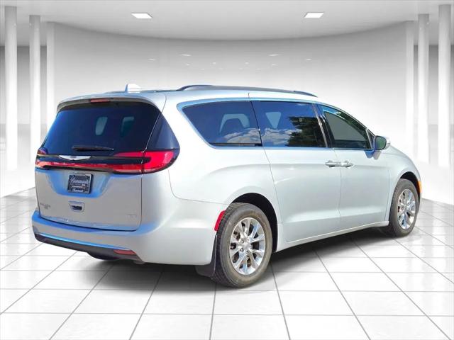 2022 Chrysler Pacifica Touring L AWD