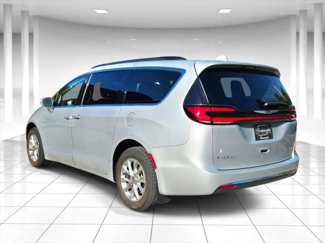 2022 Chrysler Pacifica Touring L AWD