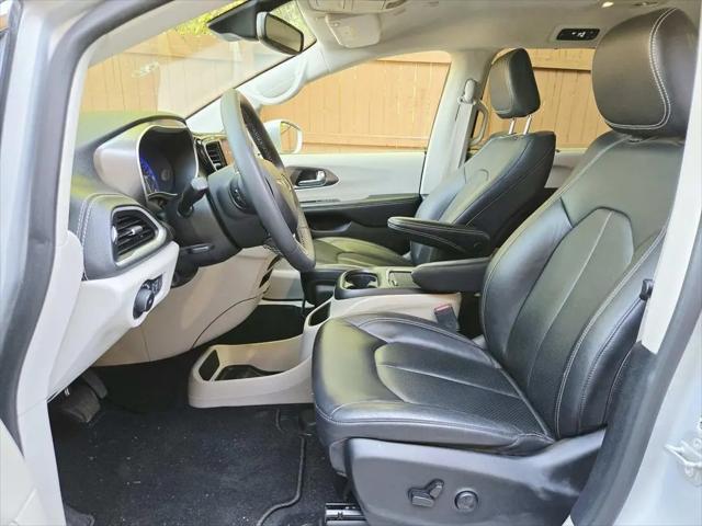 2022 Chrysler Pacifica Touring L AWD