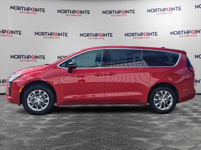 2027 Chrysler Pacifica Select