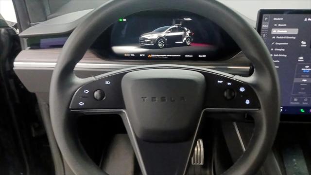 2023 Tesla Model X Standard Range