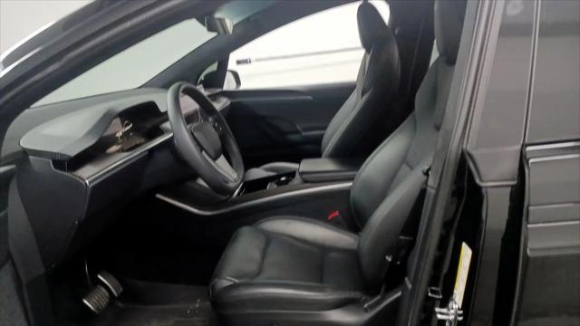 2023 Tesla Model X Standard Range