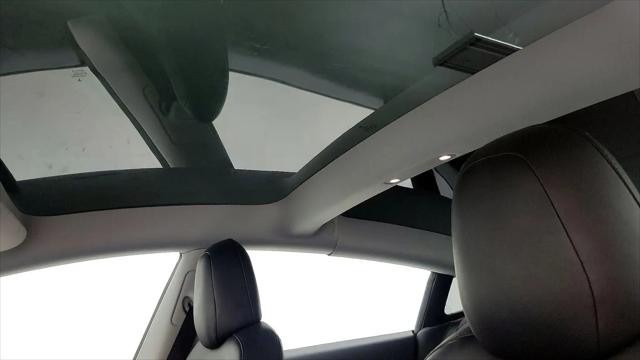 2021 Tesla Model 3 Standard Range Plus Rear-Wheel Drive