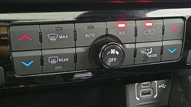 2024 Jeep Compass Latitude Lux FWD